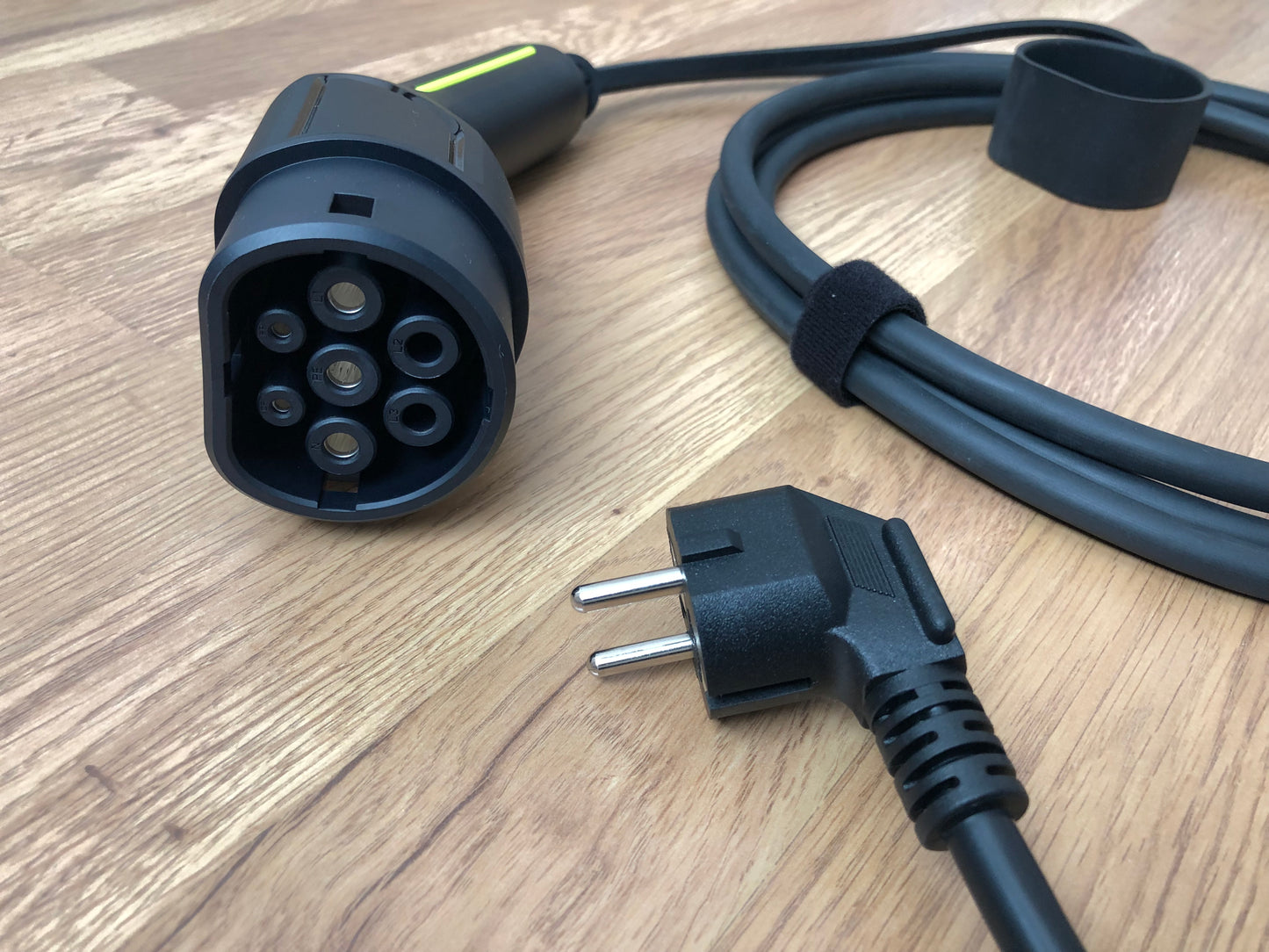 Laddkabel Elbil Typ 2 till vägguttag