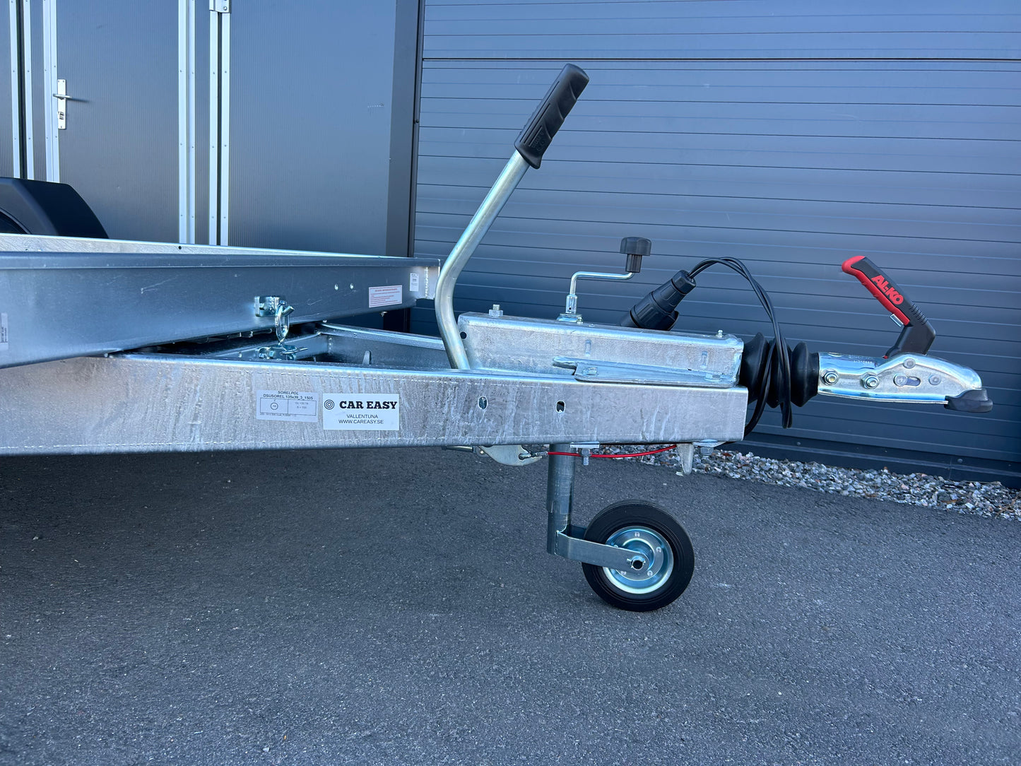 Neptun Multi 305 Totalvikt 1300kg / 1350kg